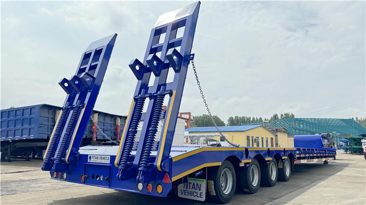 120 Ton 4 Axle Low Bed Trailer Price for Sale In Nigeria Akassa