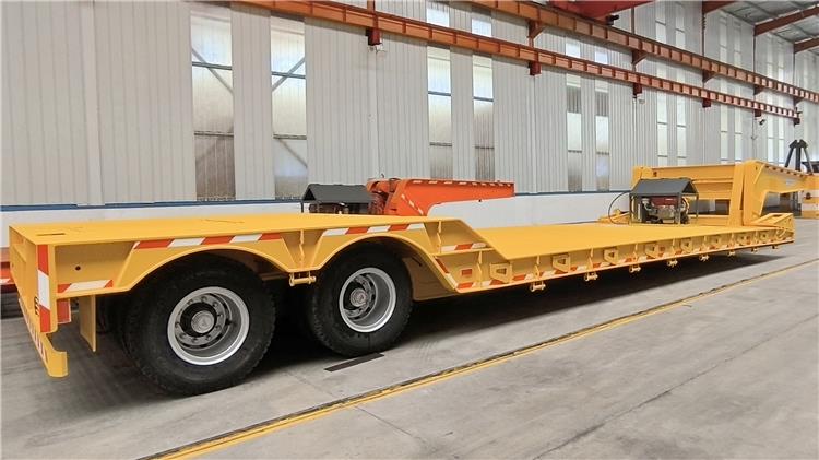 2 Line 4 Axle Detachable Gooseneck Trailer for Sale In Nigeria