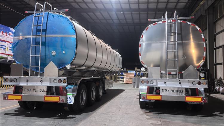 Aluminum Tanker Trailer for Sale with Insulation Layer for Sale In Abuja, Nigeria
