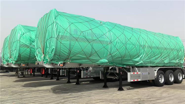 Aluminum Tanker Trailer for Sale with Insulation Layer for Sale In Abuja, Nigeria