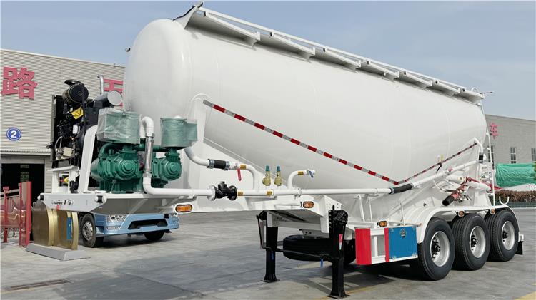 3 Axle 30CBM Pneumatic Dry Bulk Cement Tanker Trailer for Sale In Nigeria Lagos