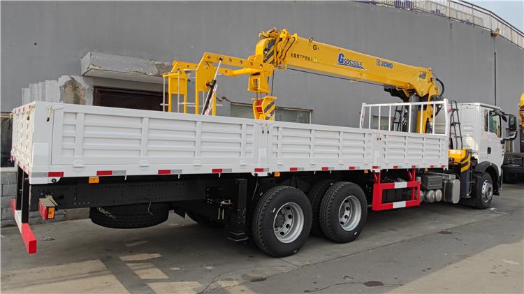 Howo 12 Ton Crane Truck for Sale In Nigeria Lagos