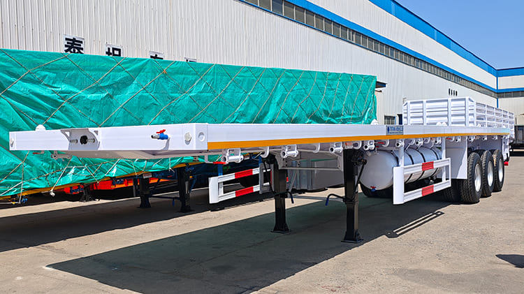 TITAN Tri Axle Flatbed Trailer for Sale in Lagos, Nigeria