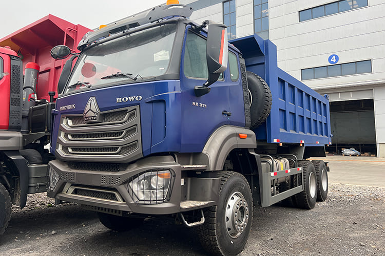 Sinotruk Howo NX371 6x4 Dump Truck for Sale in Nigeria