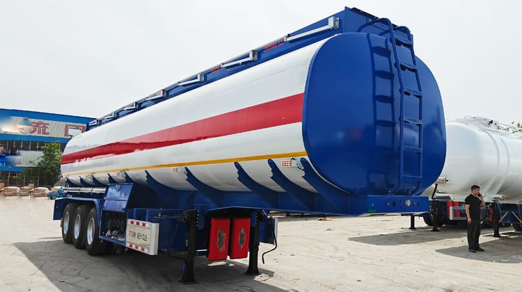 45000 Liters Oil Tanker Trailer for Sale in Nigeria 