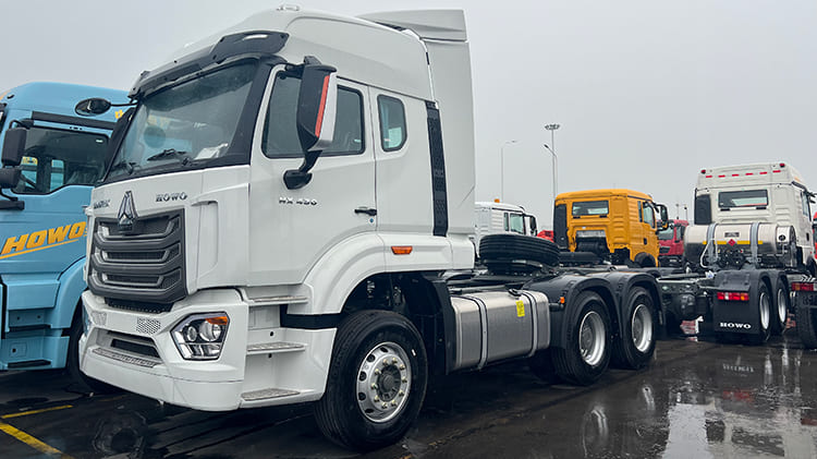 Sinotruk Howo NX430 6x4 Tractor Truck for Sale in Nigeria