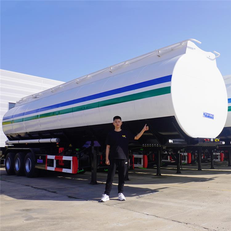 Fuel Tanker Trailer