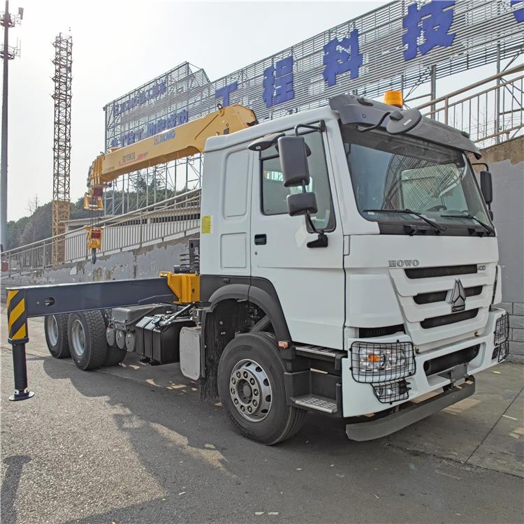 Howo 18 Ton Crane Truck