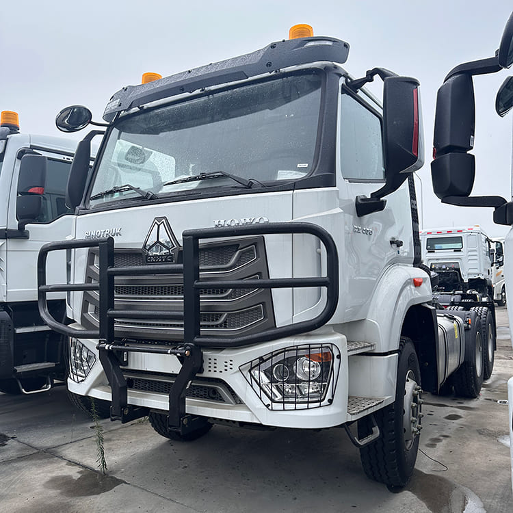 Sinotruk Howo NX400 6x4 Tractor Truck