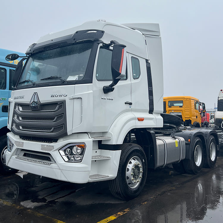 Sinotruk Howo NX430 6x4 Tractor Truck