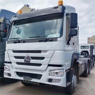 Howo 10 Wheel 430 HP Tractor Truck