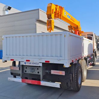 Truck Mounted Crane